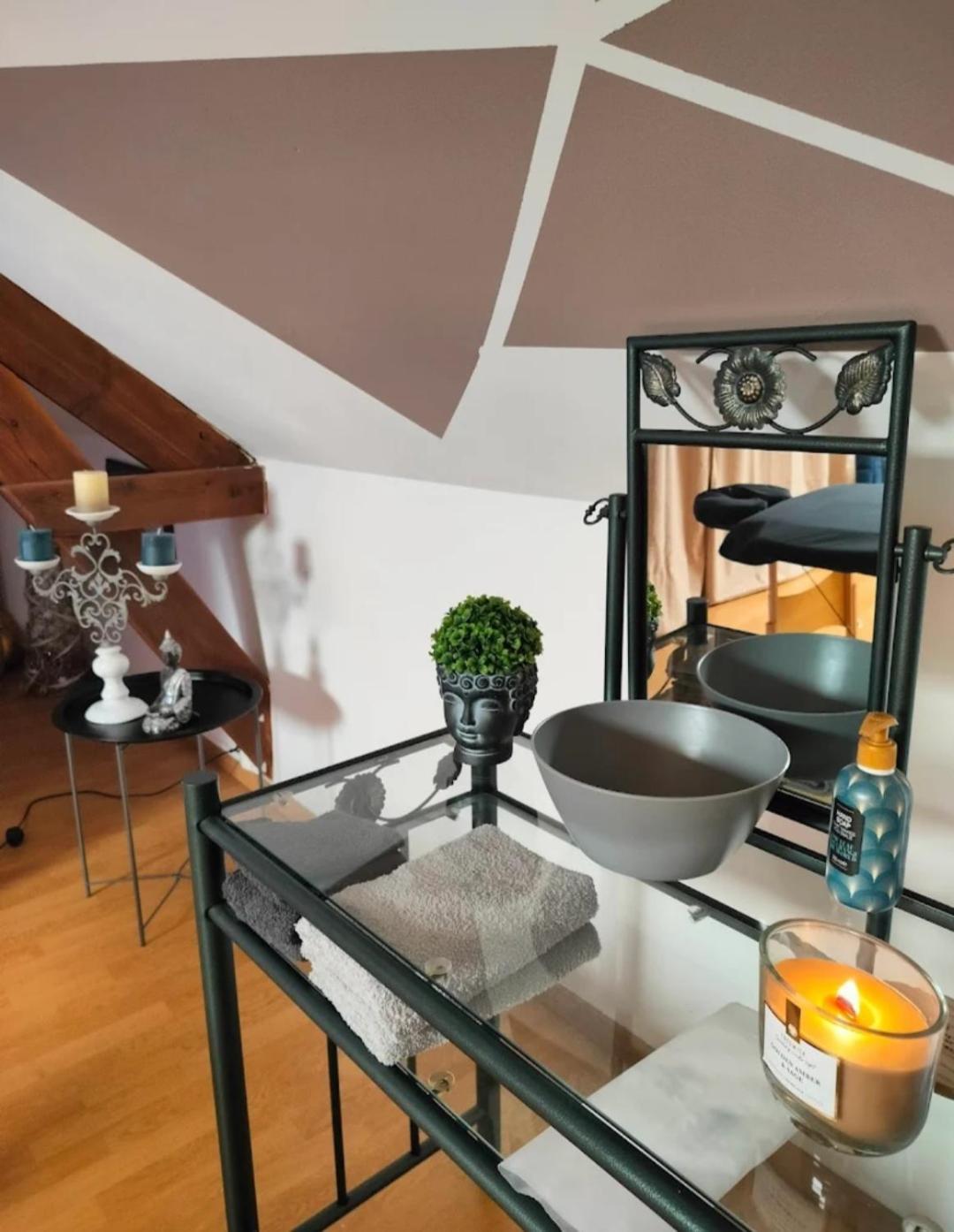 Apartment Fleurs De Lys